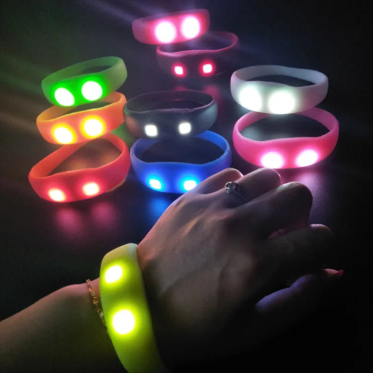 Concert Sound Activated Luminous LED Wristband Silicon Control Bracelets for Ramadan and Graduation Events