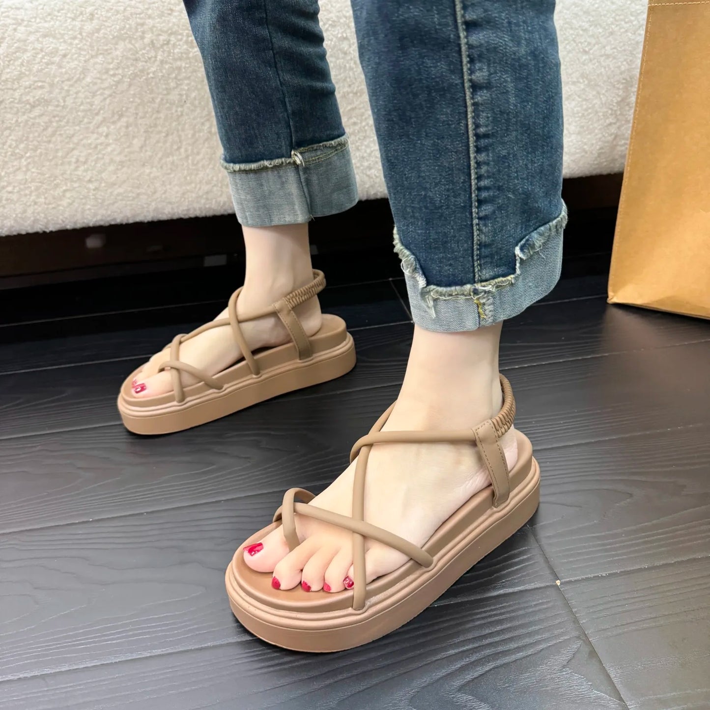 MYway 2025 Women Sandals Hot Sale Fashion Design Casual Shoes Beach Flat Sandal Luxury Sandals for Women