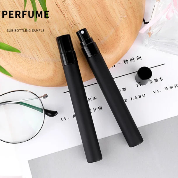 Wholesale 10ml Portable Sample Perfume Spray Bottle Empty Matte Black Glass Spray Bottle for Cosmetic Packaging