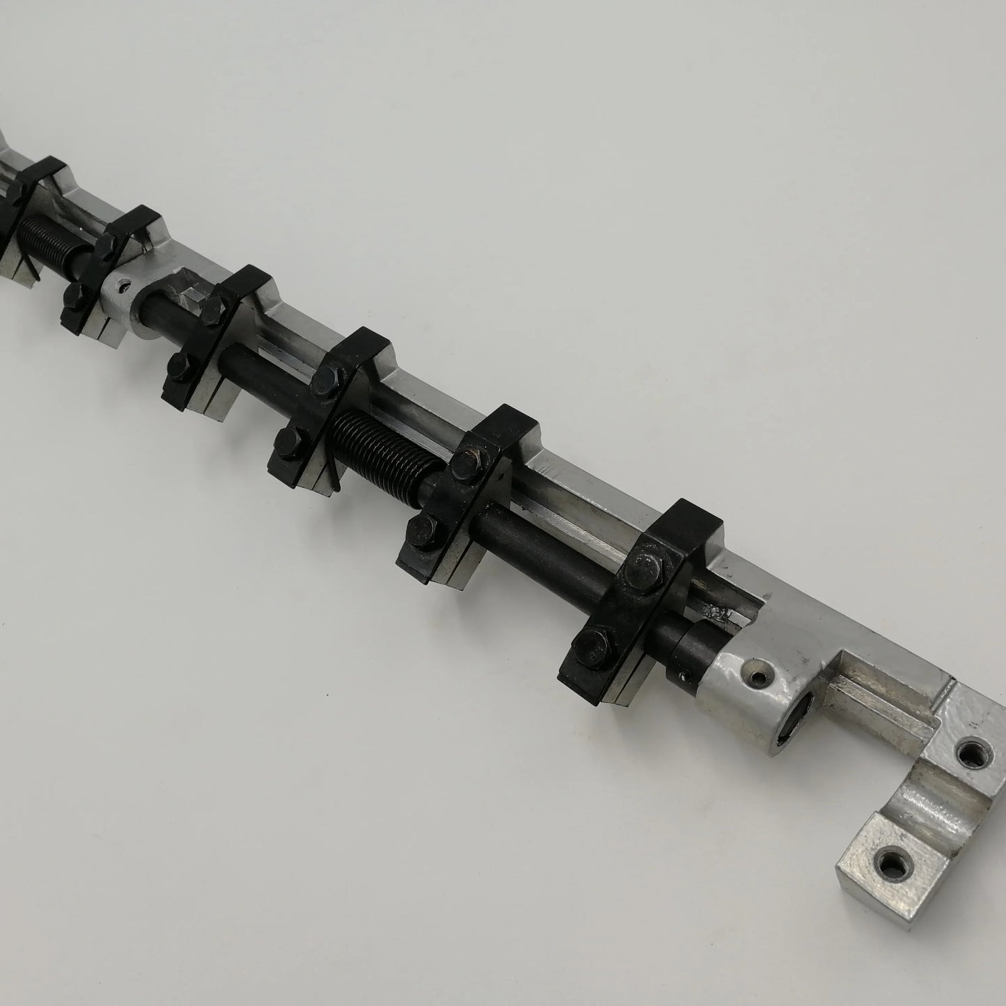 SM74 GTO46 KORD64 Gripper Bar HDB Printing Machinery Parts Delivery Gripper Bar