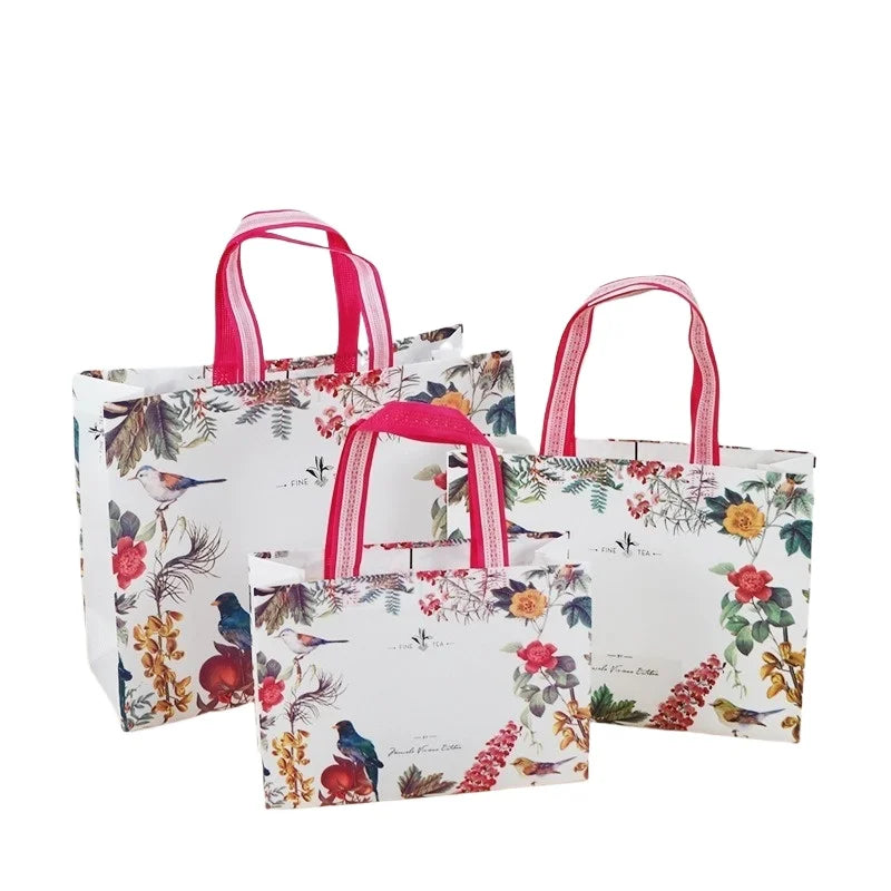 Customize 110GSM PP Non Woven Ultrasonic Handle Shopping Tote Bag with LOGO Print Waterproof Gift Bag Reusable High Capacity