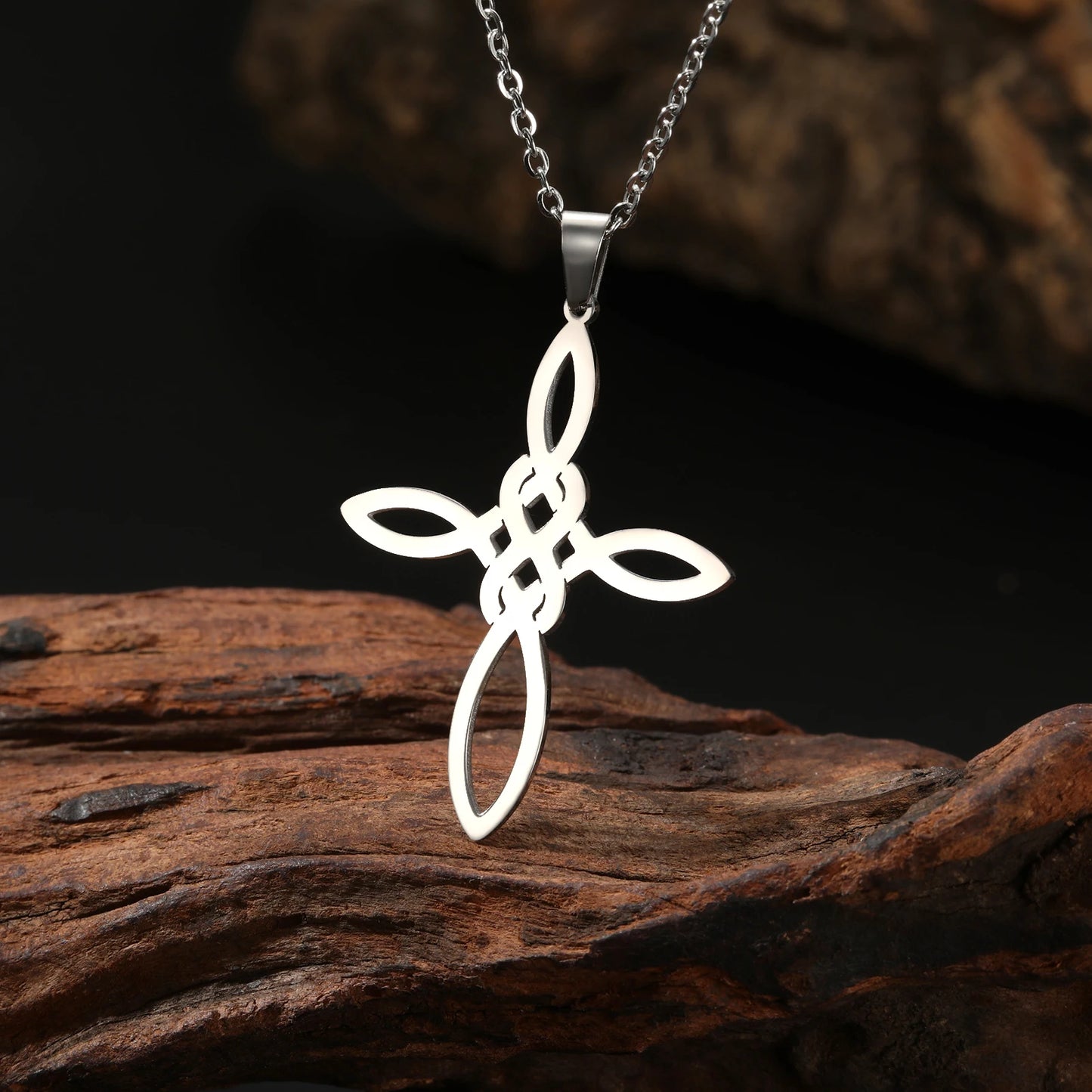 Celtic Cross Christian Amulet Irish Pendant Stainless Steel Necklace Fashion Jewelry Necklaces for Woman Men