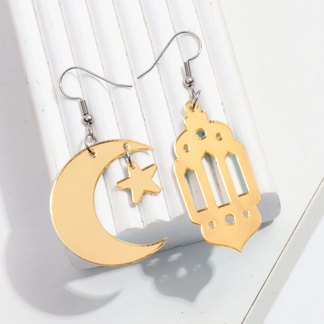 New Islamic Festival Asymmetrical EID Earrings Cute Star Moon Lantern Ramadan Holiday Jewelry Gold Mirror Acrylic Earrings