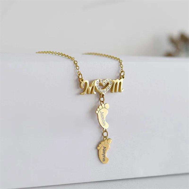 Custom Baby Feet Engrave Letter Name Necklace Stainless Steel Necklace for Women Fashion Jewelry As Mother's Day Necklace