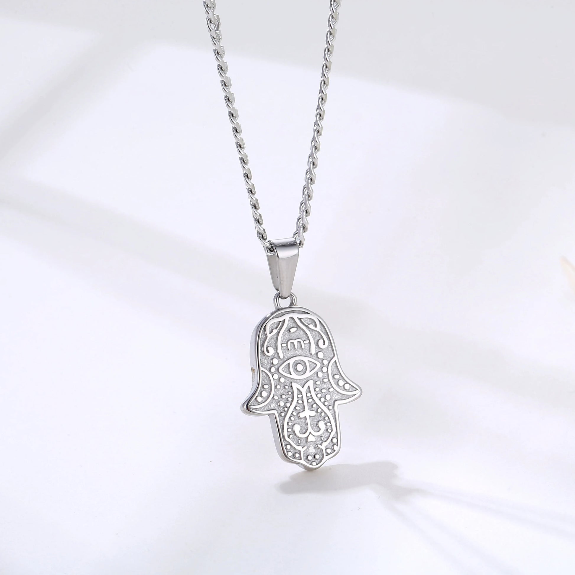 Wholesale Fashion 18K PVD Gold Plated Stainless Steel Jewelry Fatima Hamsa Hand Palm Pendant Charms Chain Non Tarnish Necklac