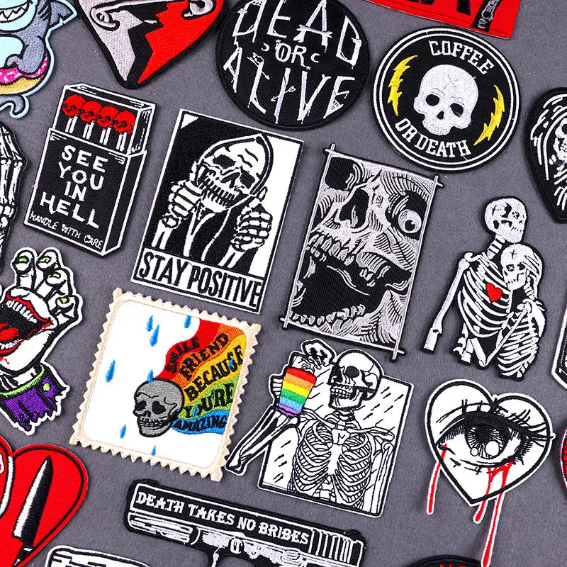 Wholesale Punk Skull Horror Embroidery Iron on Patches for Clothing DIY Custom Applique Ironing Patch Badge for Jeans