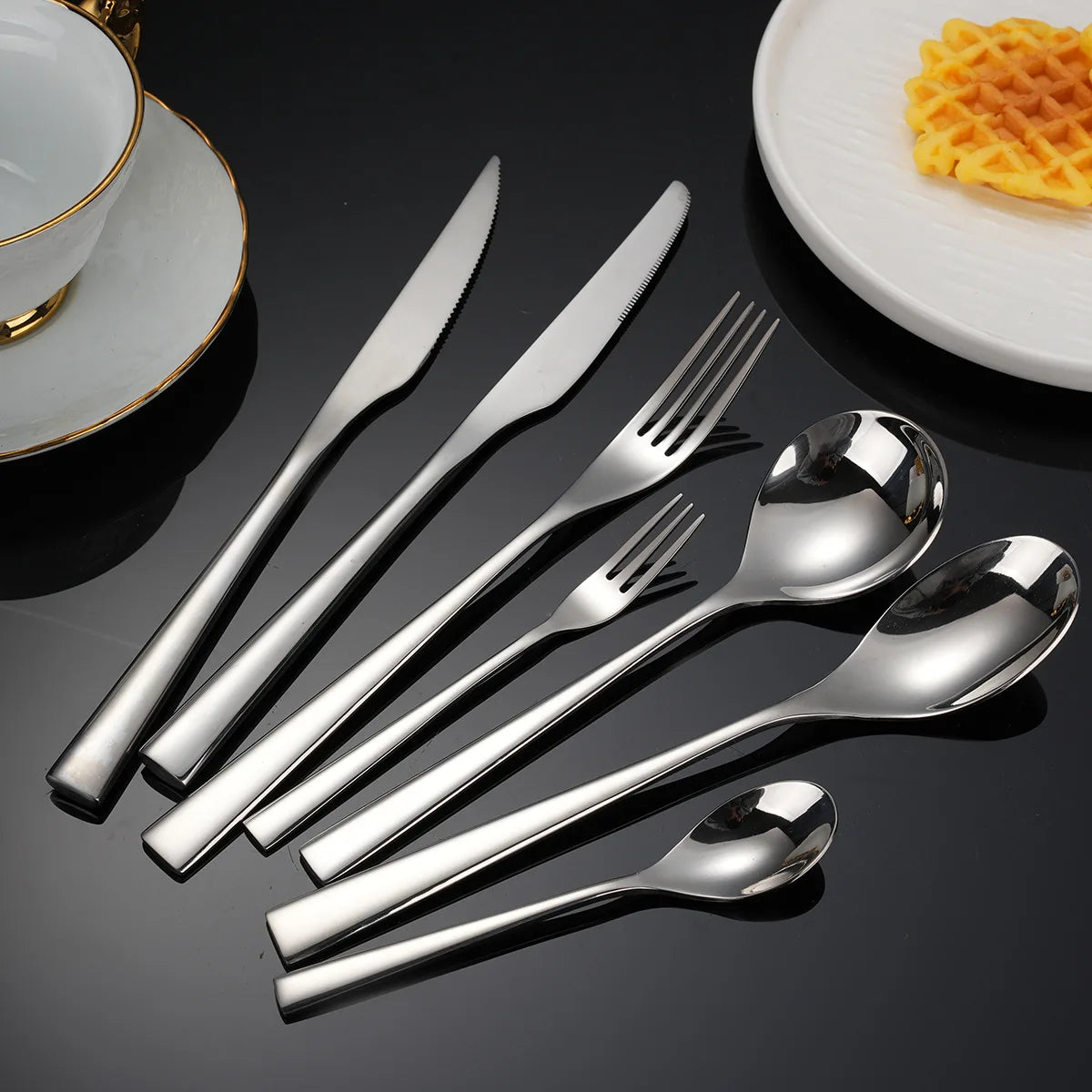 Luxury 304 Stainless Steel Flatware Set Mirror Polished Silver Cutlery Modern Flat Handle Heavy Duty Dinnerware For Hotel