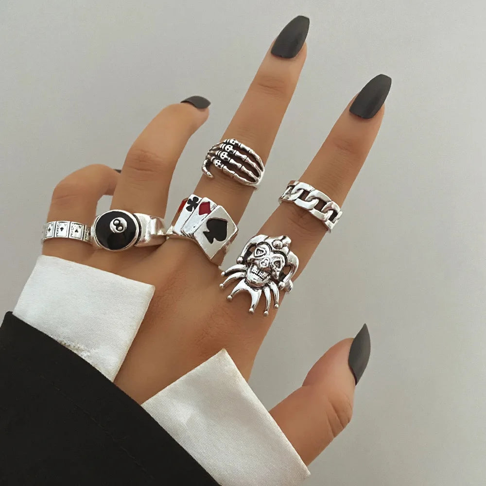 2025 New Hiphop Niche 6 Pieces Premium Vintage Clown Alloy Plated Jewelry Silver Rings Knuckle Rings Ring Set for Women Men