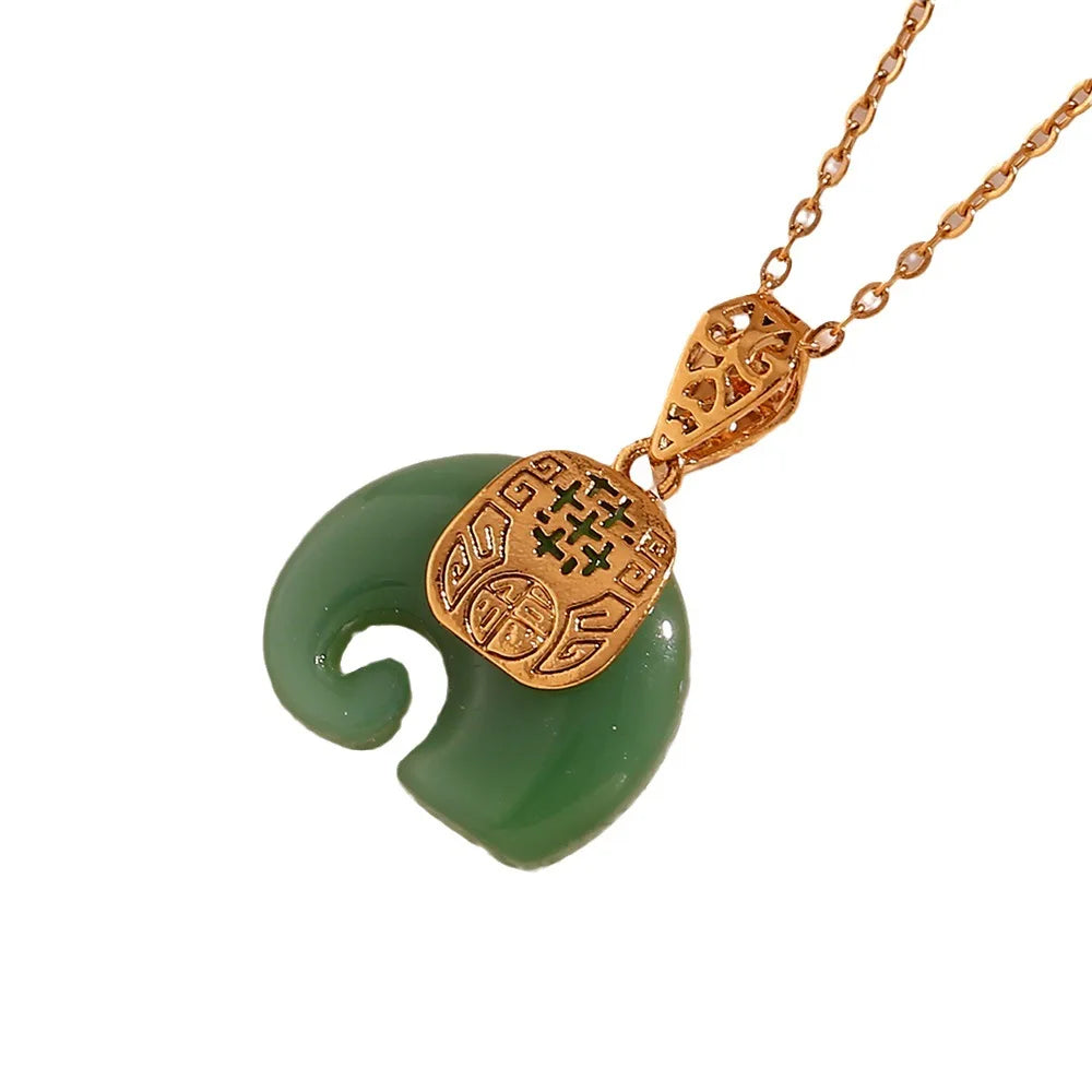 18K Gold Plated Green Hetian Jade Elephant Pendant Necklace for Women Fashion New Stainless Steel Necklace for Weddings Gifts