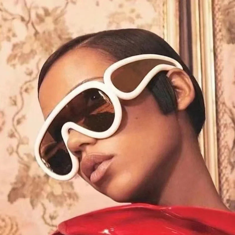 Europe and the United States Hip Hop Style Sunglasses Large Frame Outdoor Women's Sunglasses Personality Cool Fashion Goggles