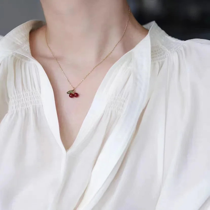 Cherry 18K Gold Titanium Steel Necklace. Colorless Clavicle Chain