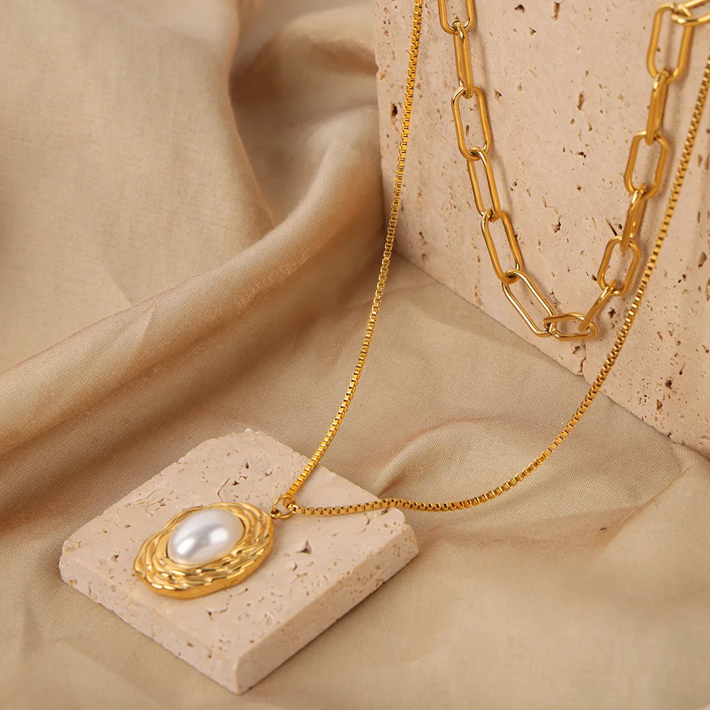 Chic Vintage Gold Plated Double Layered Chains Necklace Imitation Pearl Texture Oval Pendant Stainless Steel Necklace Collier