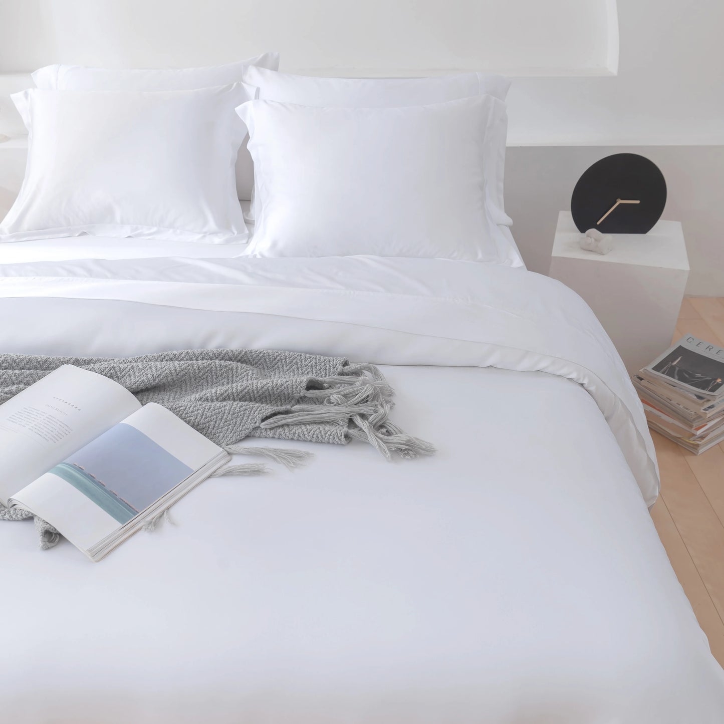 300TC Solid Luxury Bamboo Lyocell 4 Pcs Woven Flat Bed Sheet Set Soft Classic Design OEKO-TEX Certified Queen Size