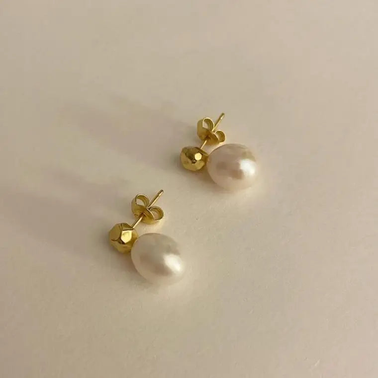 925 Sterling Silver Baroque Pearl Earrings Natural Freshwater Pearl Stud Earring Women Korean Elegant Romantic Jewelry Wholes