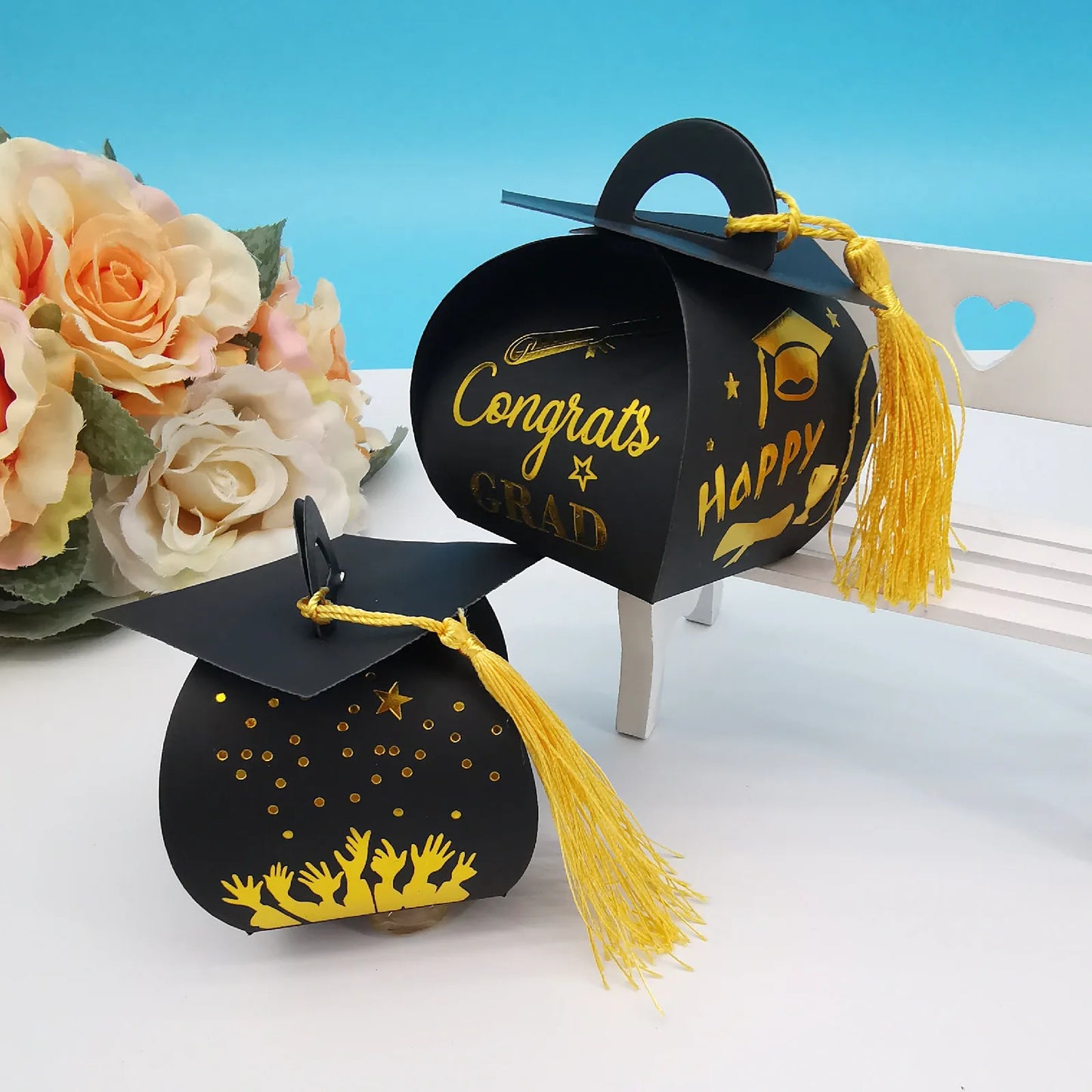 2025 Graduation Gift Box with Tassel Disposable Eco-friendly Paper Candy & Treat Box for College/High School Party Favors