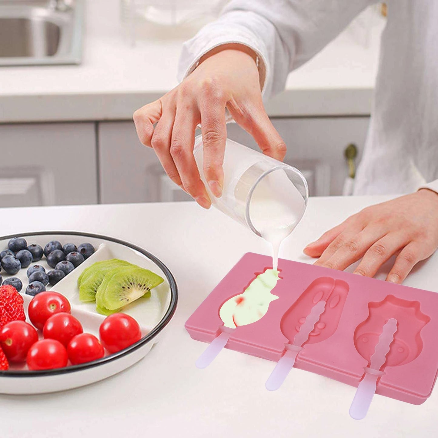 DIY Homemade Cartoon Bear Flower Fruit Shape Cheese Sticks Ice Cube Mold Candy Lollipop Silicone Mold for Chocolate