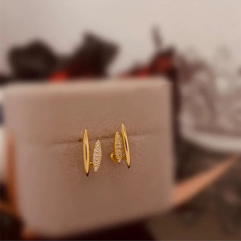 Wholesale Fine Jewelry for Women S925 Sterling Silver Double Stud Earrings with Micro Paved Zircon Bezel Setting Inlay