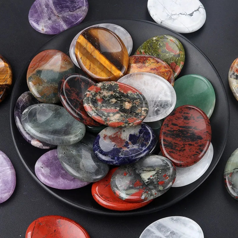 Premium Quality Wholesale Mixed Worry Stone Crystal Oval Thumb Gemstone Natural Crystal Therapy Reiki Massage Chakra Worry St