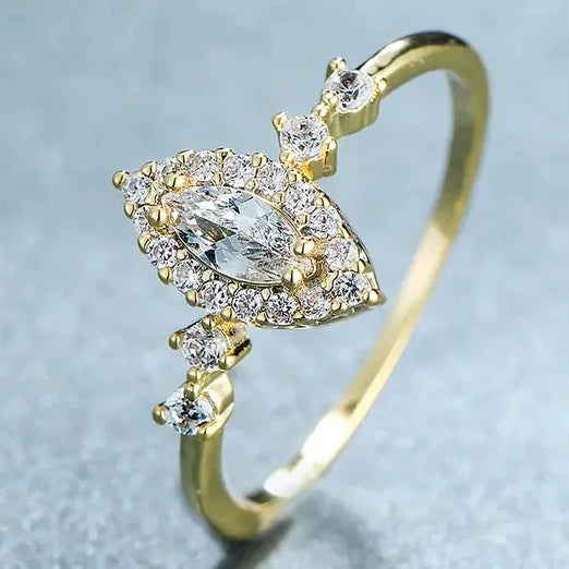 CAOSHI Gold Color Plated New Style Anillos Marquise Cut Shiny Zircon Ring Lady Girls Beautiful CZ Wedding Ring Women Bridal
