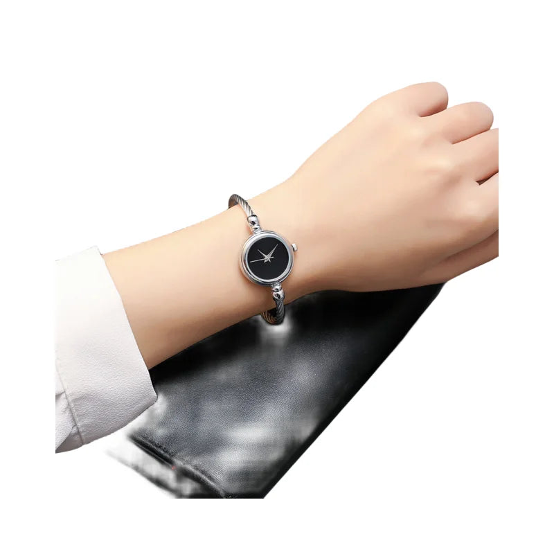 New Women's Alloy Wire Rope Bracelet Female Students Casual Fashion Simple Watch for Women