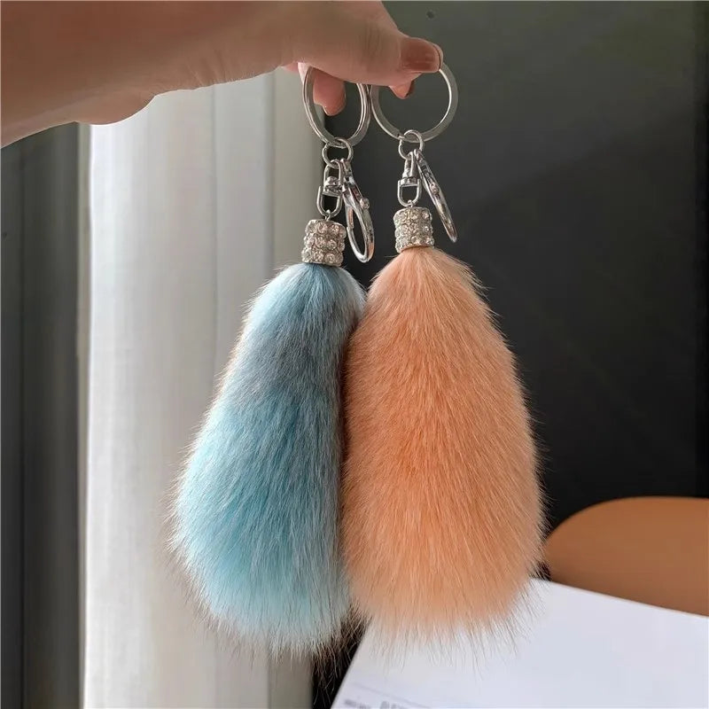 Wholesale 13cm Small Size Natural Fox Tail  Fairy Real Fox Fur Tail Keychain