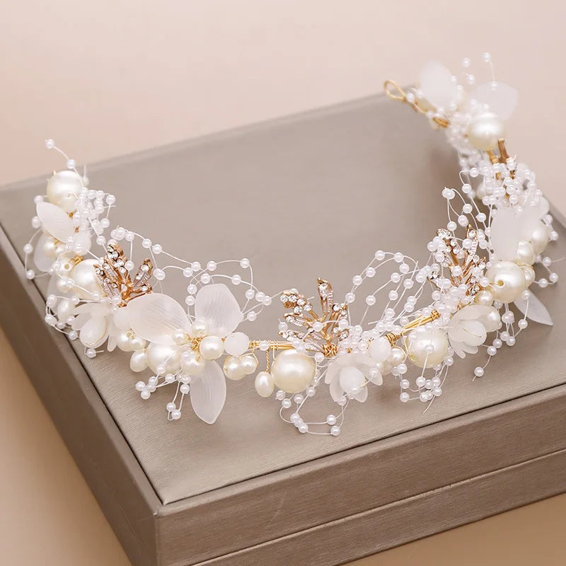 Handmade Princess Tiara  for Girl Birthday Catwalk Show Dress Accessories Headgear Flower Girl Wedding Headband