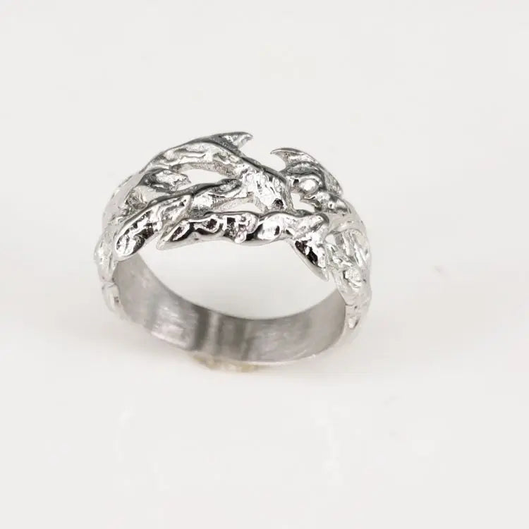 YK New Light Luxury Hip Hop Punk Cast Thorny Titanium Steel Ring for Men and Women Fashion Flower Vine Fine Jewelry Rings