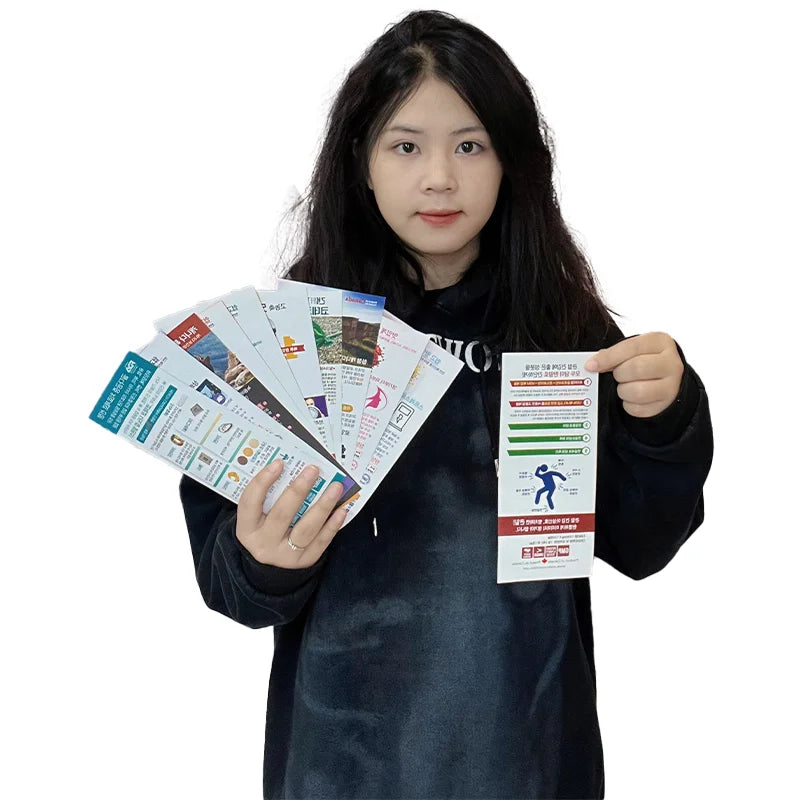 Custom Coated Paper Brochure Leaflets 400gsm CMYK Printing Gold Foil Foldable Paper Cosmetic Supermarket Leaflet Factory Pric