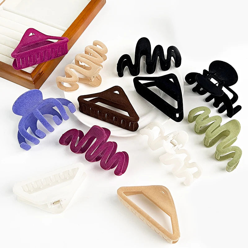 Fall Winter Large Acrylic Flocking Hairpins Fashion Solid Color Pumpkin Hollow Shark Clip Geometry Triangle Wave Hair Claw Cl