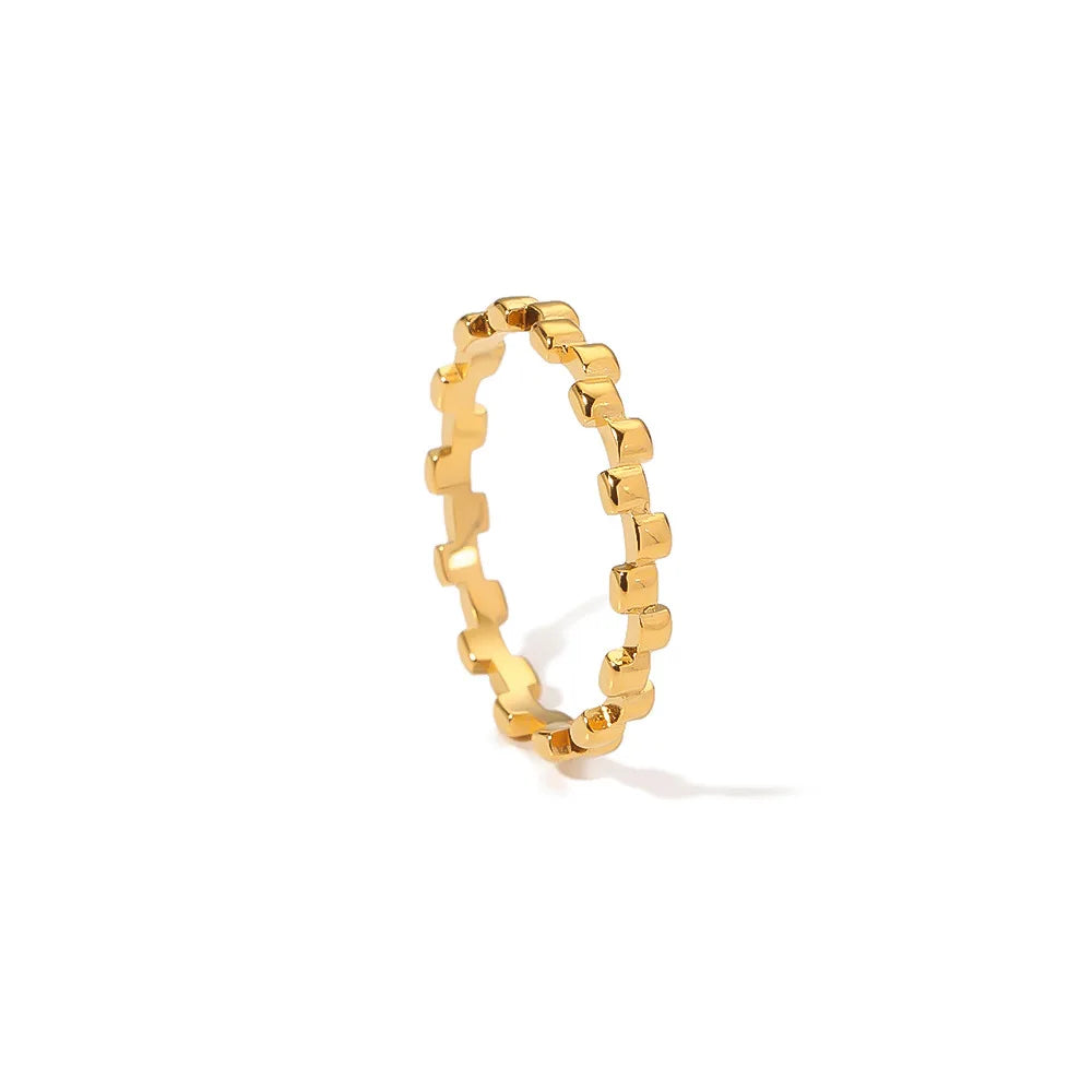 Wholesale 18K Gold Plated Stainless Steel Finger Ring Trendy Permanent Wave Block Design Tarnish Free Jewelry Fashion Rings