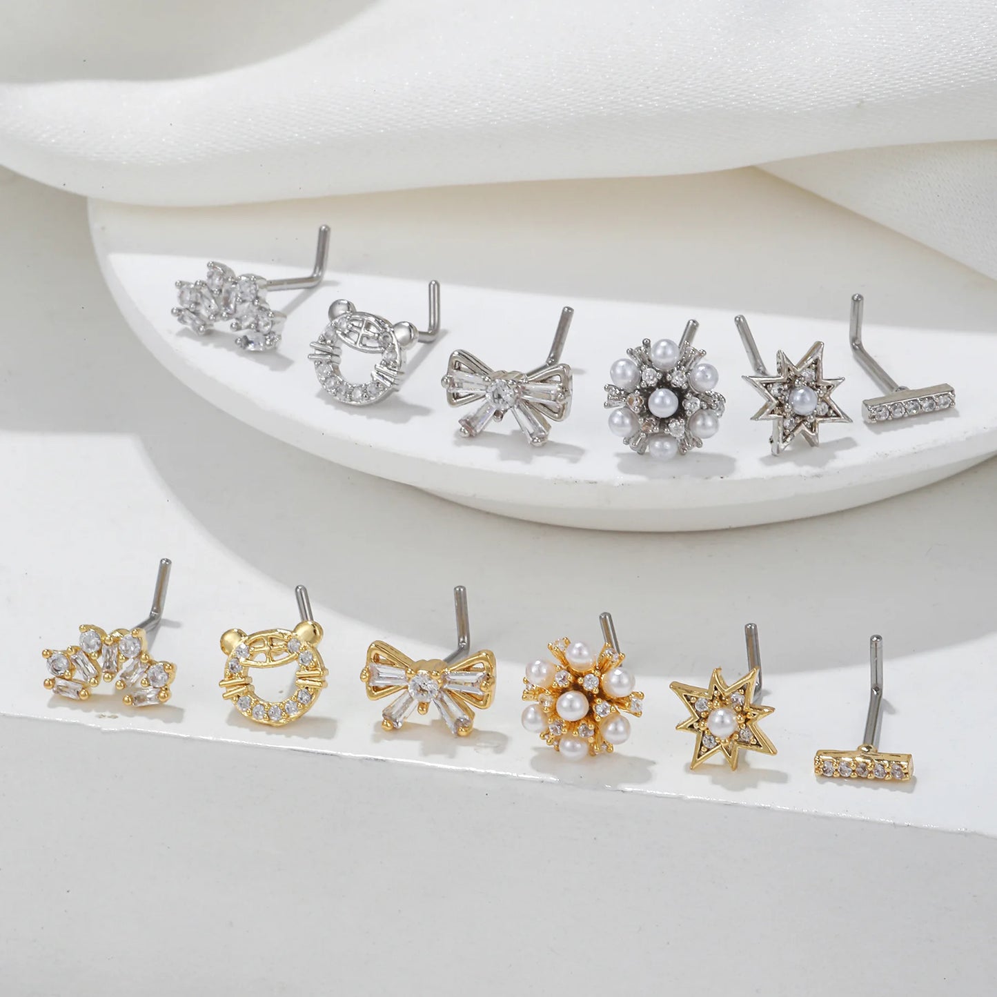 Fashion Brass Zircon Flower Nose Studs & Ear Piercing Nose Ring Body Jewelry 18K Gold Plated for Women Girls Wedding