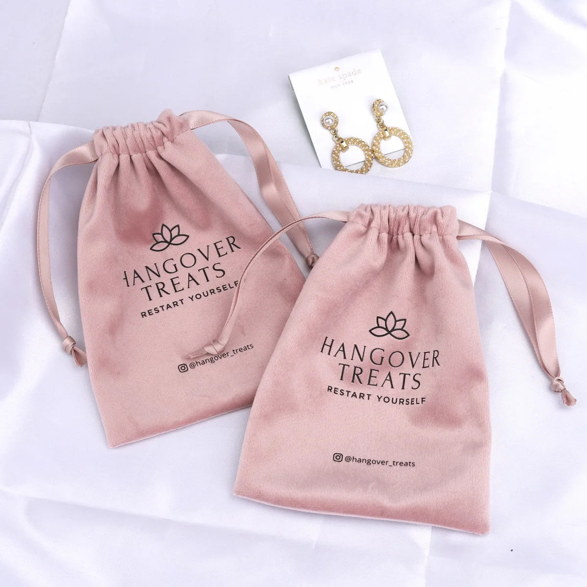 Luxury Super Soft Pink Velvet Pouch for Jewelry Customized Drawstring  Velvet Dust Gift Cosmetic Packaging Bag