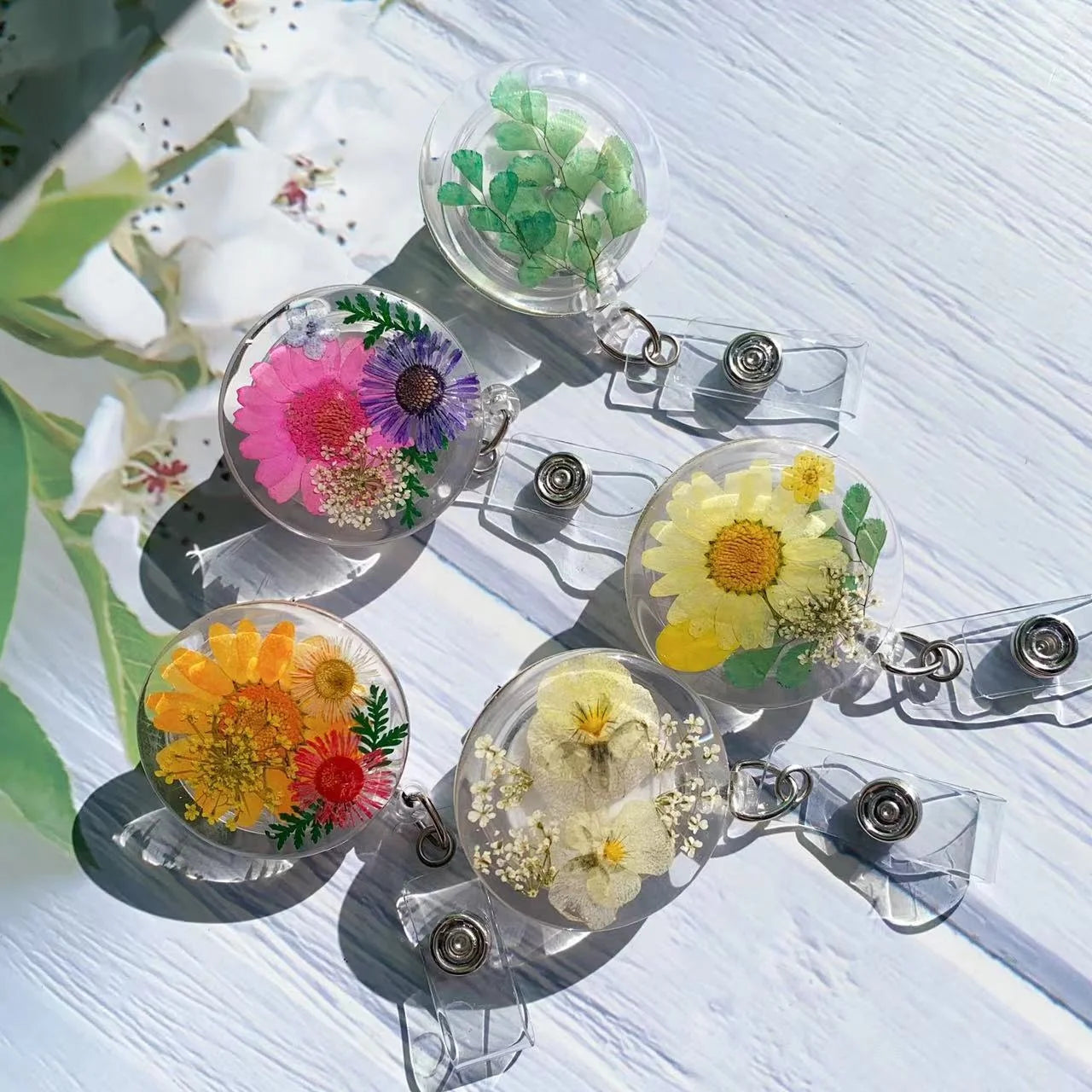 Novelty Resin Badge Reel Floral Medical Badge Reel yoyo ID Retractable Holders Beadable Floral Nurse Badge Reel Gifts for Nur