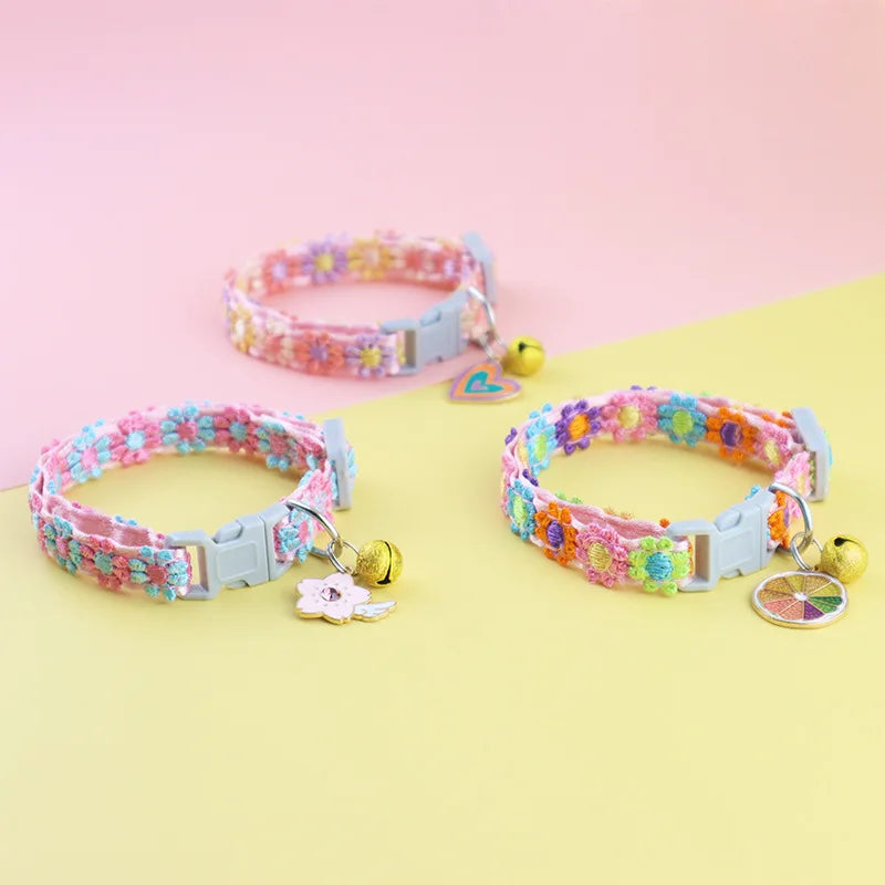 SinSky Wholesale Cute Lace Cat Dog Collar Exquisite Adjustable Custom Dacron Lace Flower Dog Training Collar With Copper Bell