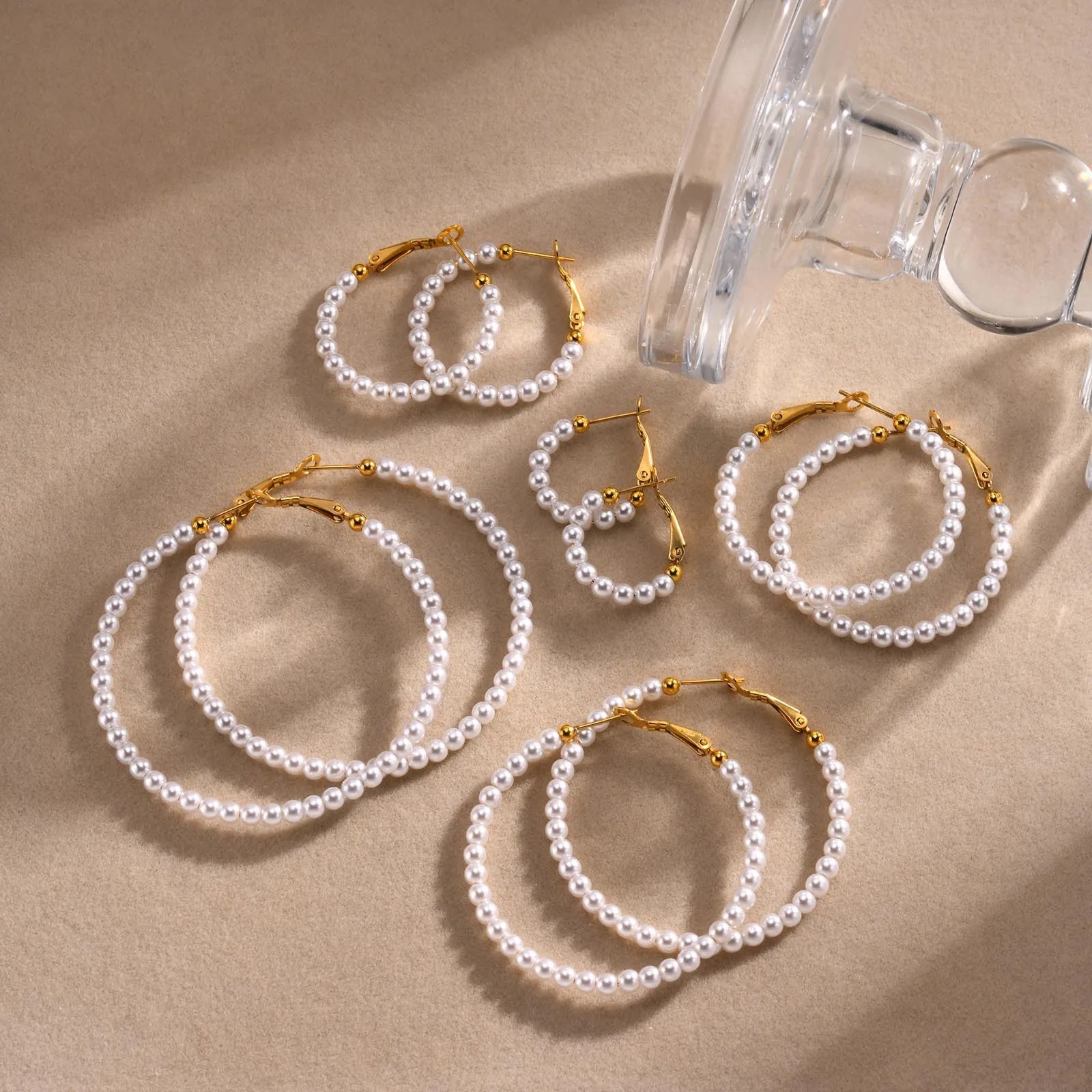Sample Statement Large Huggie Design 18K Gold Plated Stainless Steel Imitation Pearl Hoop Earrings for Women Fashion Jewelry