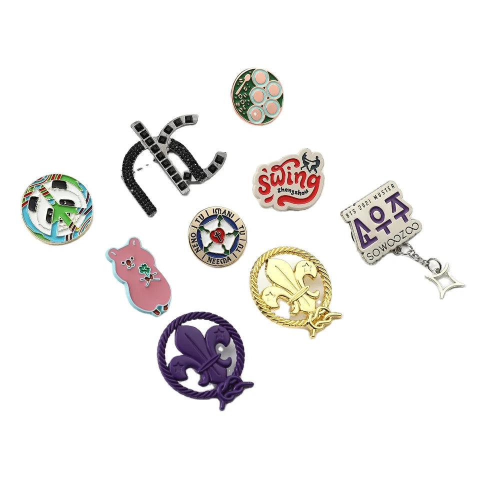 Custom Brand Engraved logo Brooch Hijab Malaysia Lapel Pin Soft Enamel Metal Badge for Women