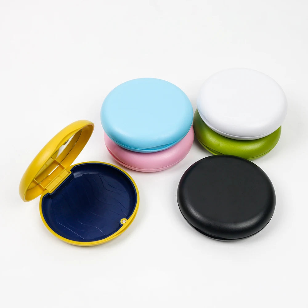 Customize logo Retainer case Round Denture Box for Aligner