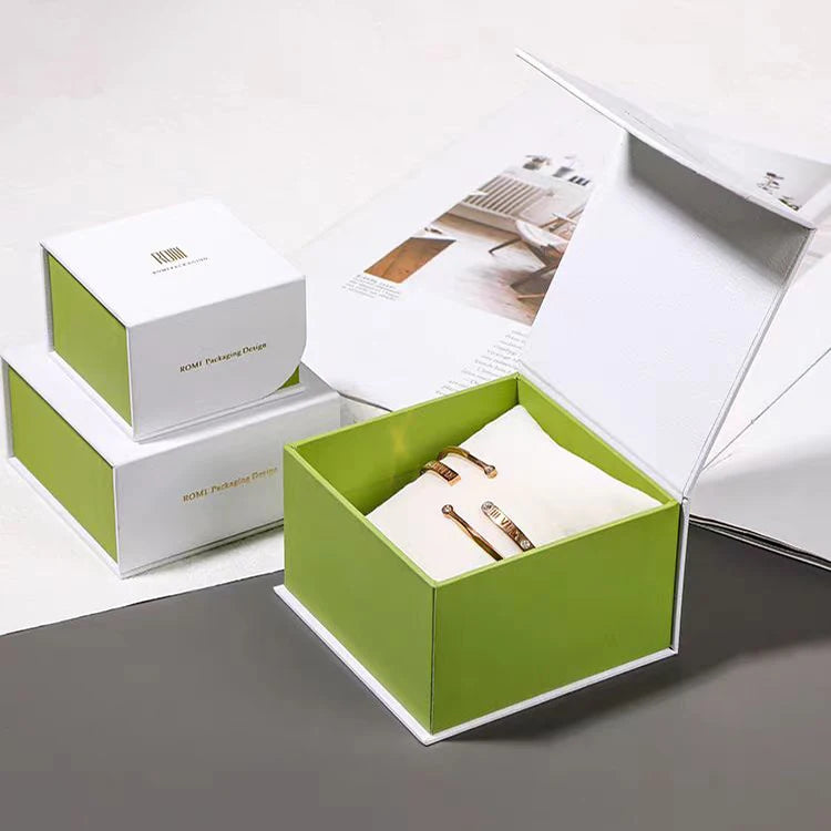 Custom Printed Ceramic Jewelry Display Packaging Box Cardboard Paper with Embossing Matt Lamination & UV Coating Lined Sponge