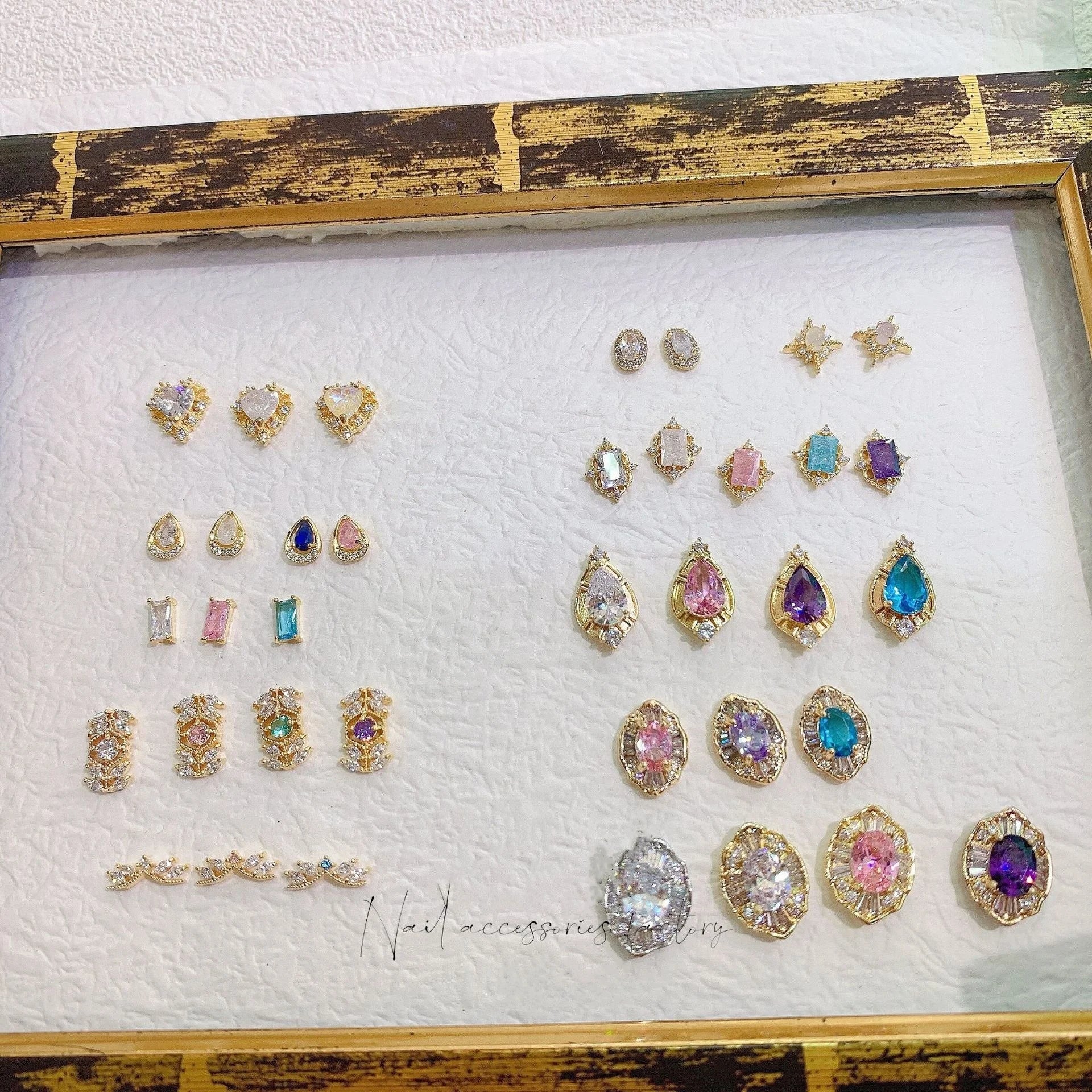 Wholesale Luxury 3D Colored Ice Flower Zircon Jewelry Oval Heart Diamond Nail Art Stone Decoration for Nail Rhinestones