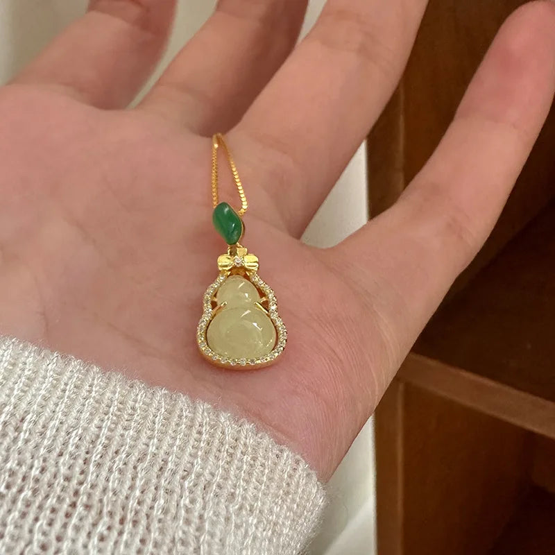 Luxury Vintage 18K Gold Plating Pure 925 Sterling Silver Hetian Jade Gourd Pendant Necklace for Women Girls Jewelry