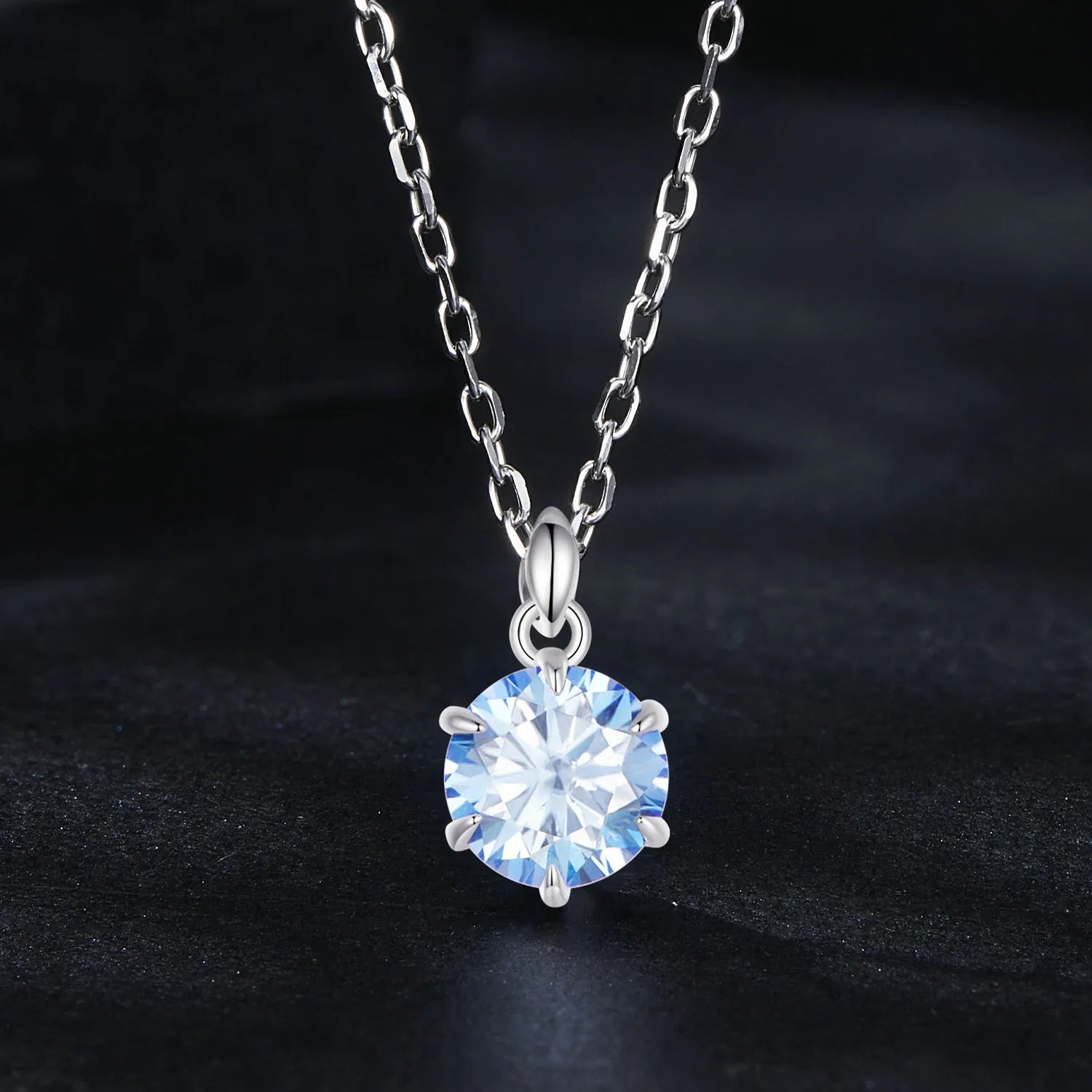 Factory Wholesale Fine Jewelry Blue Moissanite Necklace S925 Sterling Silver Necklace Jewelry Women's Jewelry