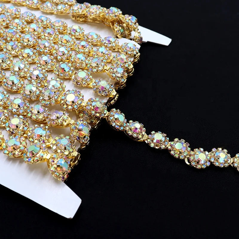 F023 Minimalist Jewelry Delicate Brass Chain 3A Grade Gold Rhinestone Sew-On Cup Chain Trim for Jackets