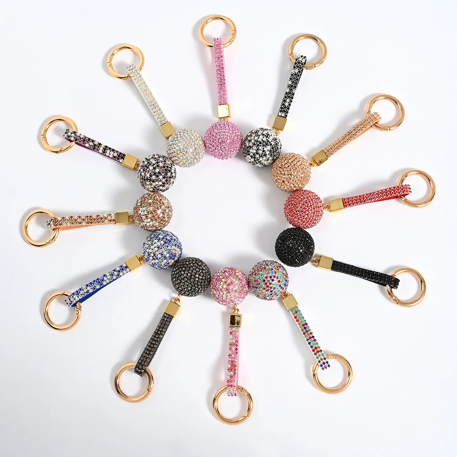 Fashion New Design Full Diamond Keychain Crystal Rhinestone Ball Key Chains Car Key Rings Schoolbag Charm Pendant Round Keych