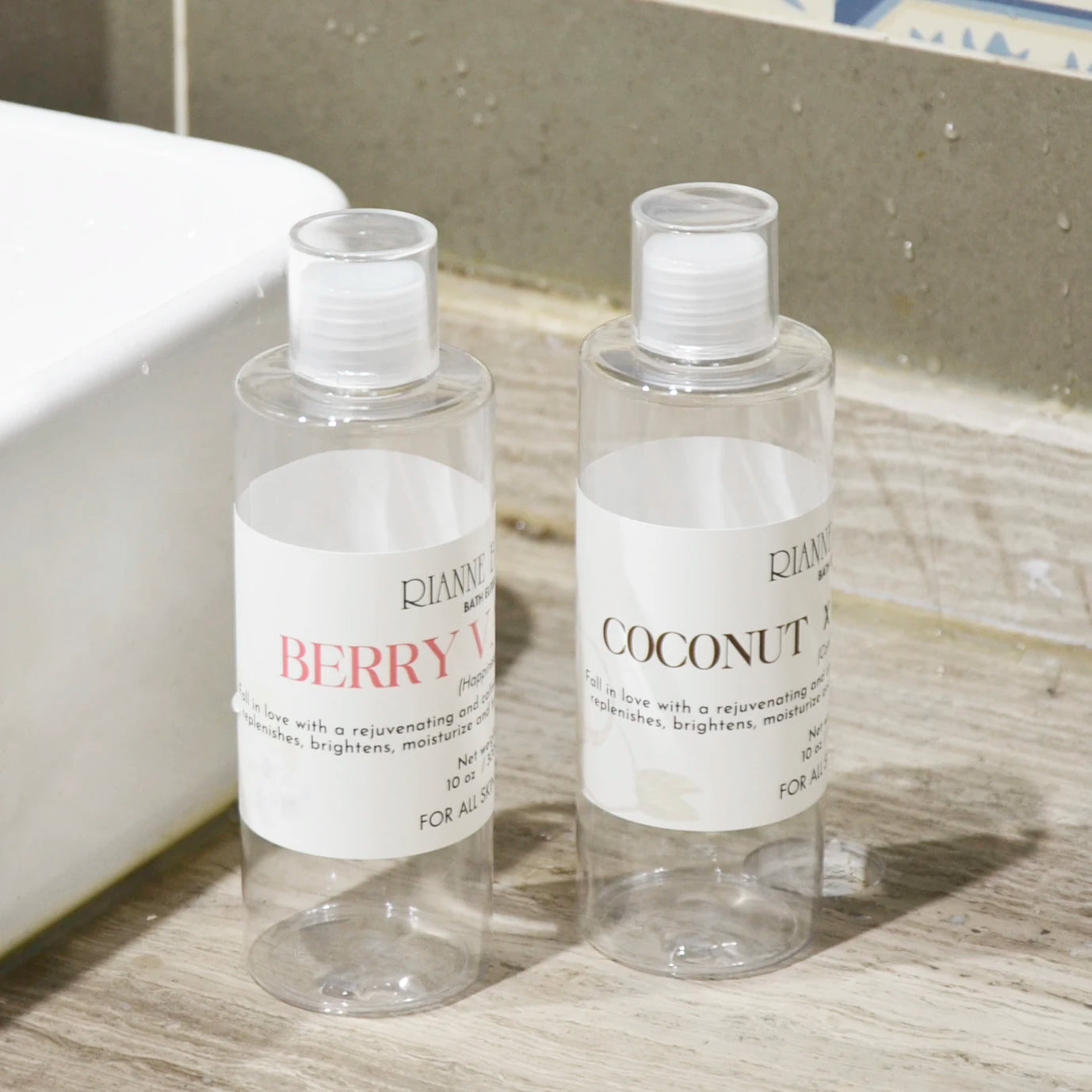 Top-selling Empty Cosmetic 150ml 200ml 250ml 500ml Transparent Plastic Perfume Bottles Toner Bottle 100ml with Double Wall Li