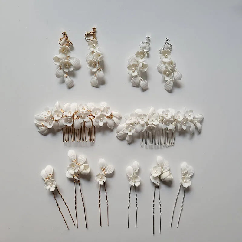 SLBRIDAL Handmade Crystal Rhinestone Pearls Ceramic Flower Bridal Hair Comb Wedding Hair Accessories Bridesmaids Women Jewelr