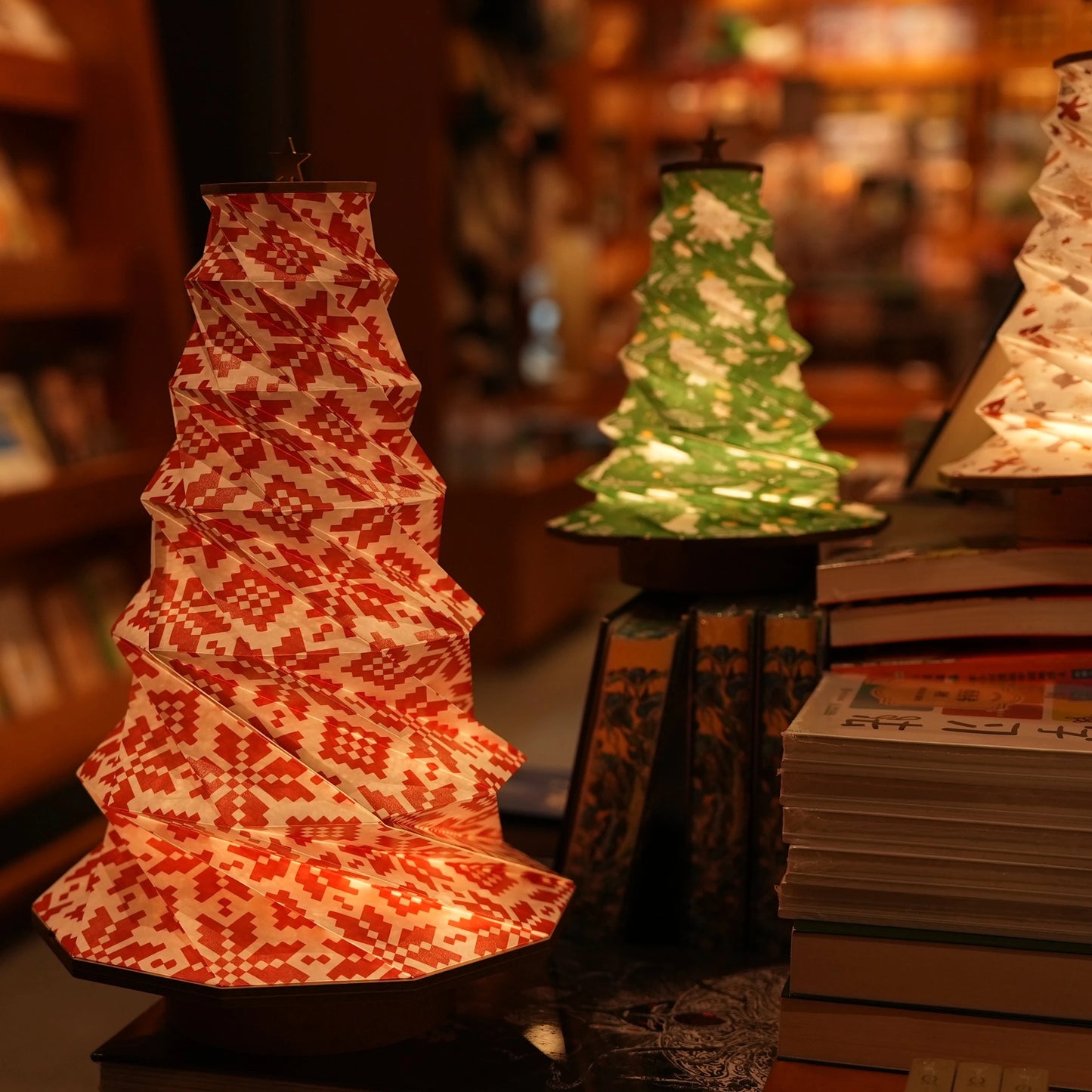 New Product Easter Christmas Style Home Decoration Waterproof Night Light Folding Table Paper Lamp for Company Business Gifts