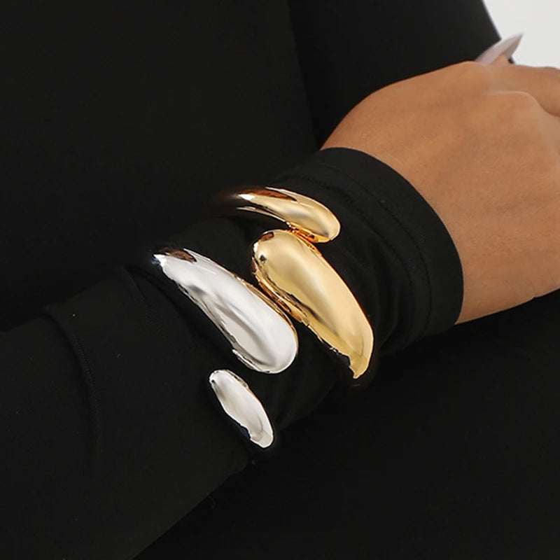 2024 New Arrival Fashion Jewelry Irregular Double Design Bracelet 18k Gold Plated Simple Open Charm Cuff Bangle Bracelet Wome