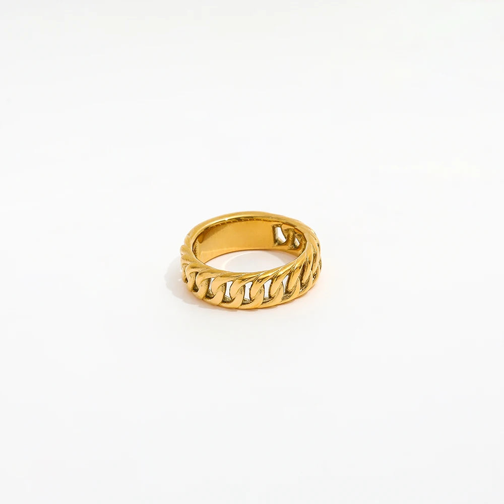 Fenny 18K Gold Plated Wholesale Tarnish Free Simple Hollow Weave Stainless Steel Finger Ring Designer for Women