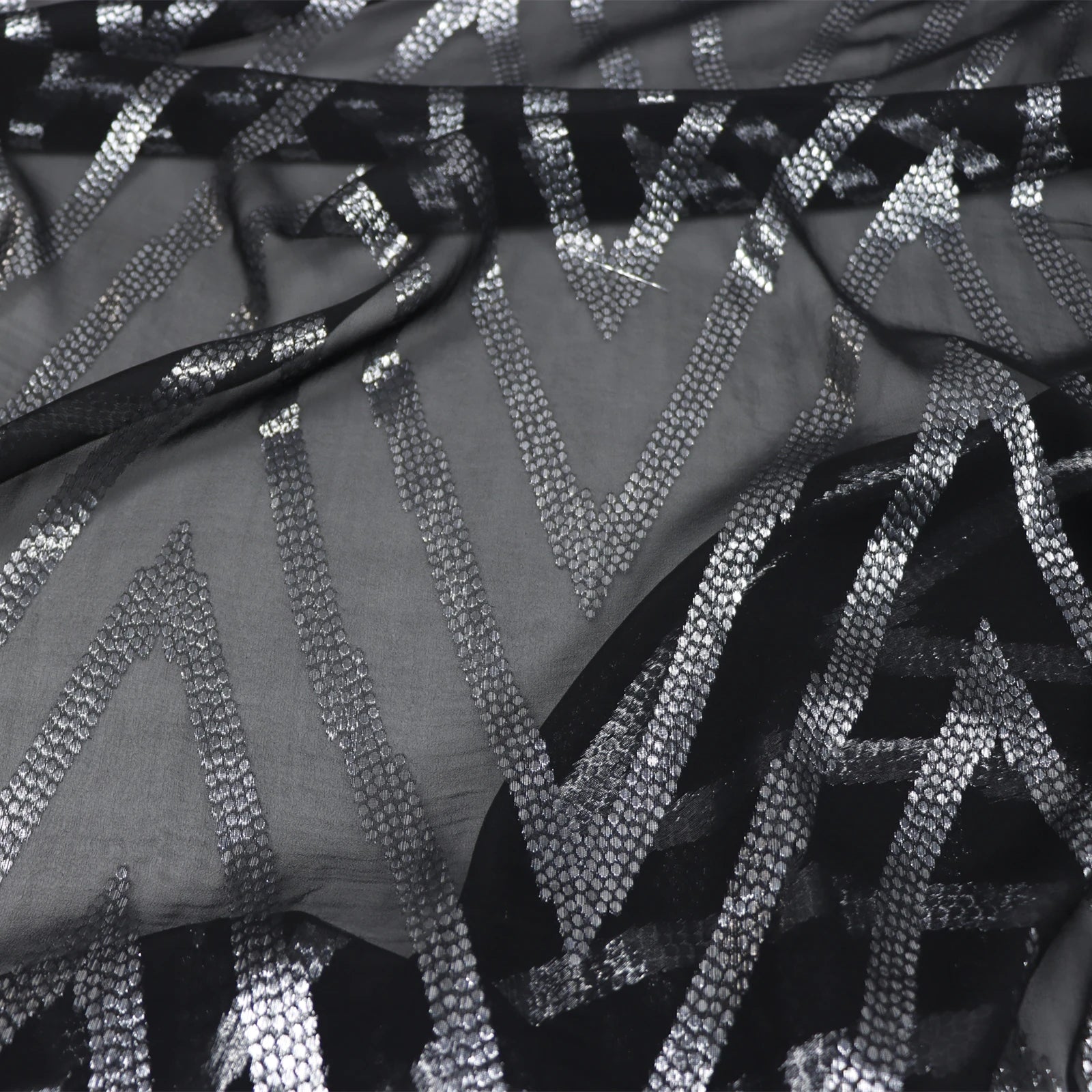 Western Country Shiny Trendy Amazing Silk Metallic Fabric Lurex Silver V Black Base Wonderful for Skirt Pants Shirt
