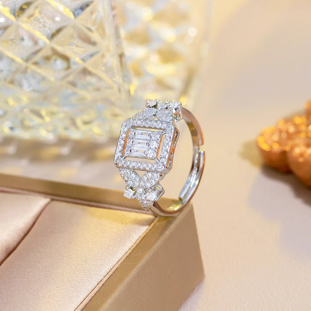 Sparkling 3A Baguette CZ Stones Pave Setting Silver Plated Women Engagement Wedding Resizable Rings Jewelry Accessories